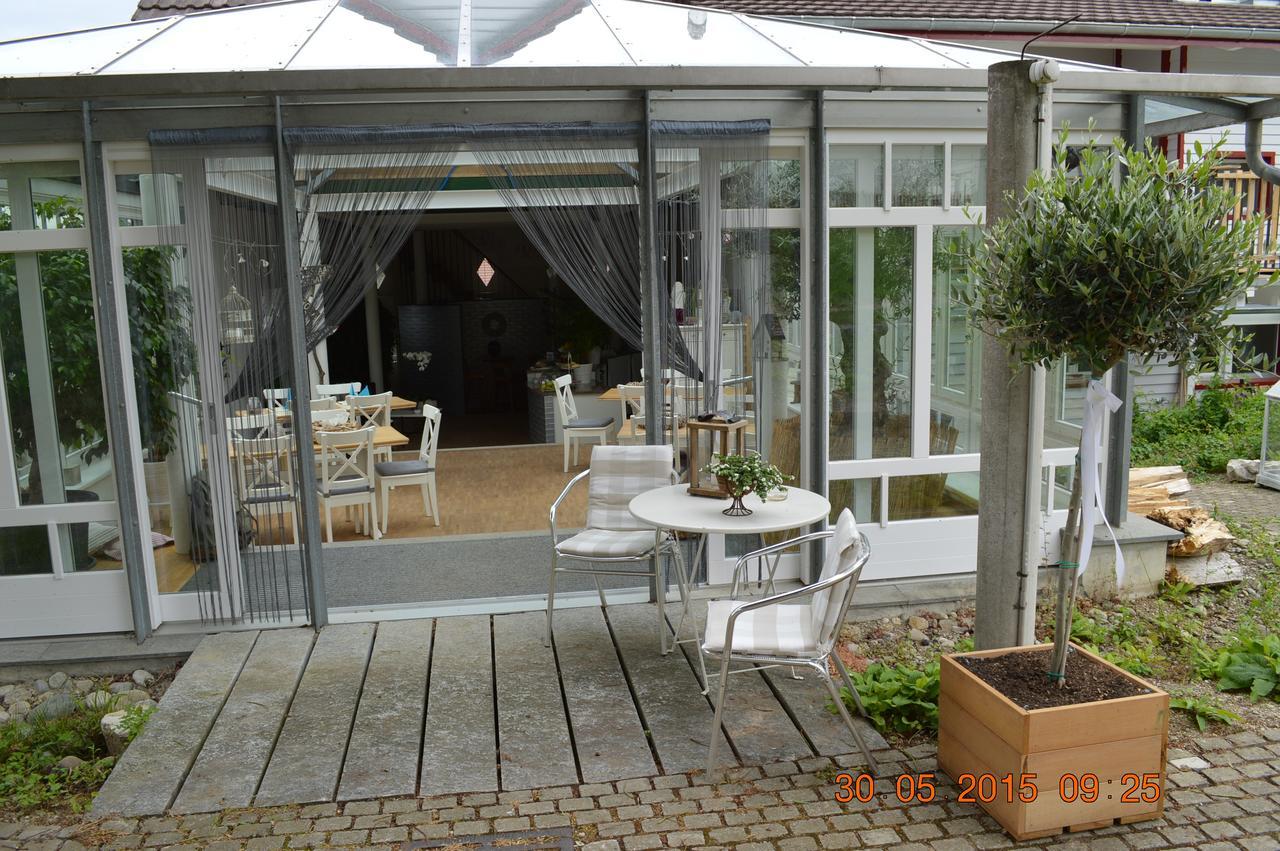 BnB zum Schlüssel Unterehrendingen Exterior foto