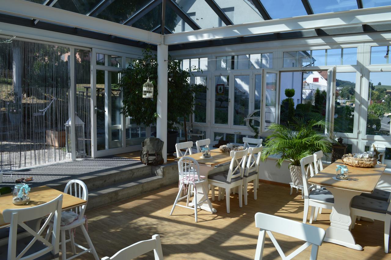 BnB zum Schlüssel Unterehrendingen Exterior foto