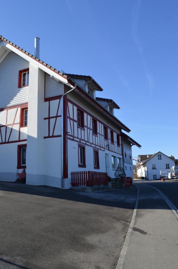 BnB zum Schlüssel Unterehrendingen Exterior foto